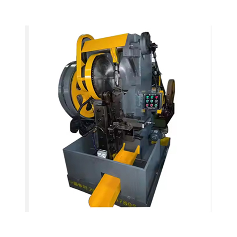 Машина для нарізування болтів