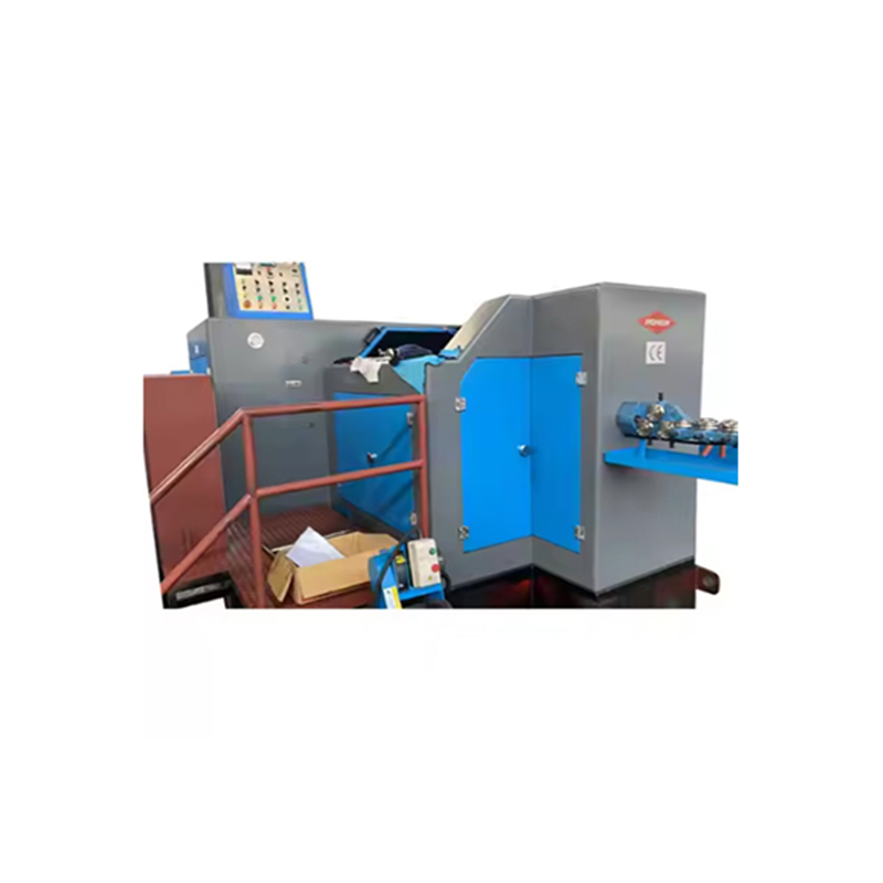 Надпотужна машина для виготовлення болтів